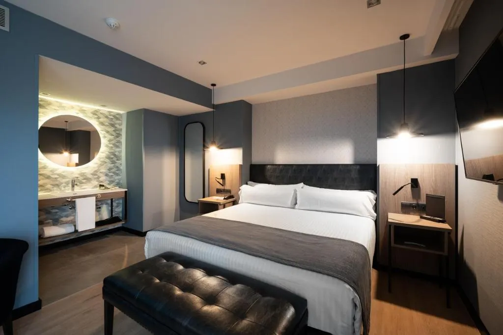 Room, Catalonia Atenas, Barcelona