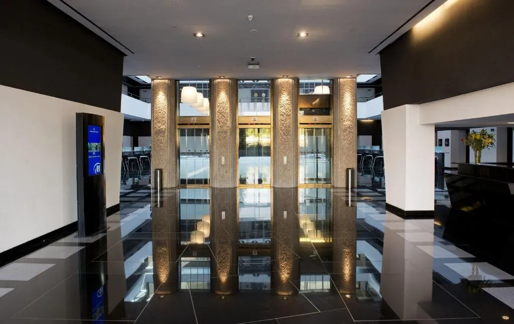 Lobby, Hilton Madrid Airport, Madrid