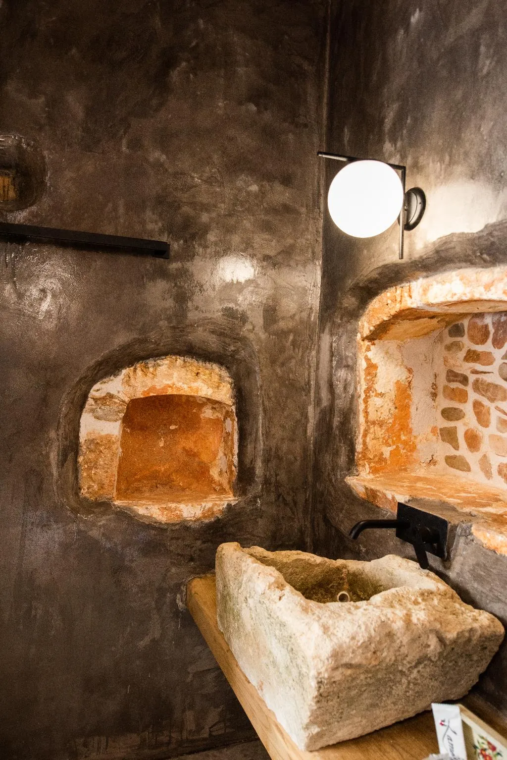 SUITE WITH JACUZZI Room, Lameriana Secret Village, Crete