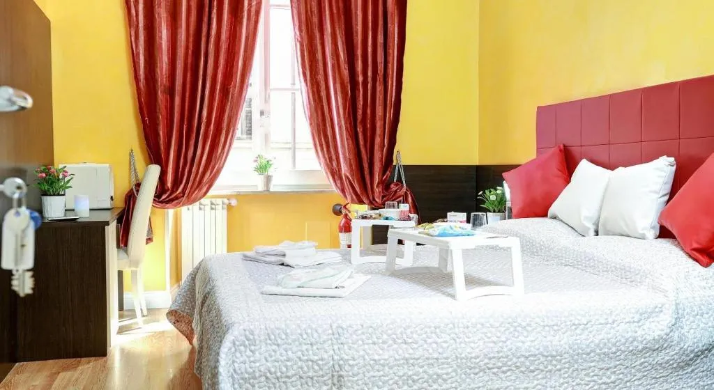 Room, Termini Suites, Naples