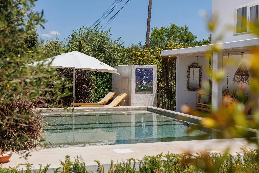 APARTMENT DELUXE TWO BEDROOM Room, Laranjal Farm House, Algarve