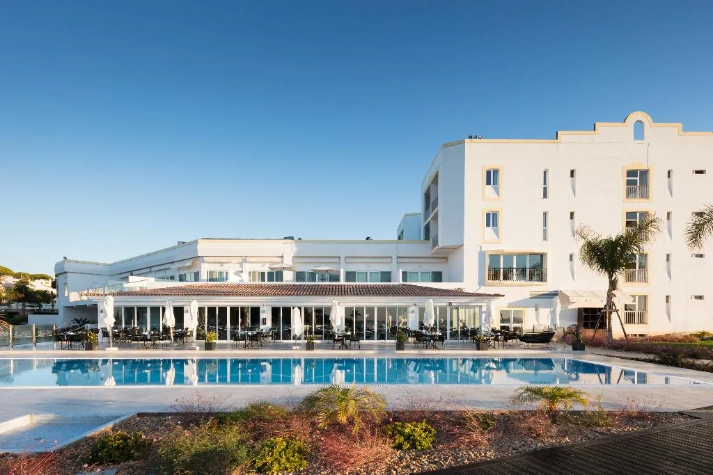 Pool, Dona Filipa Hotel, Algarve