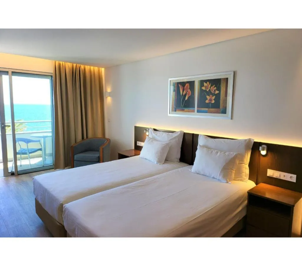 TWIN SUPERIOR SEA VIEW Room, Hotel Roca Mar, Madeira