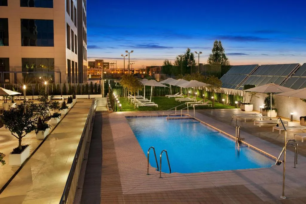 Pool, Hilton Garden Inn Sevilla, Seville