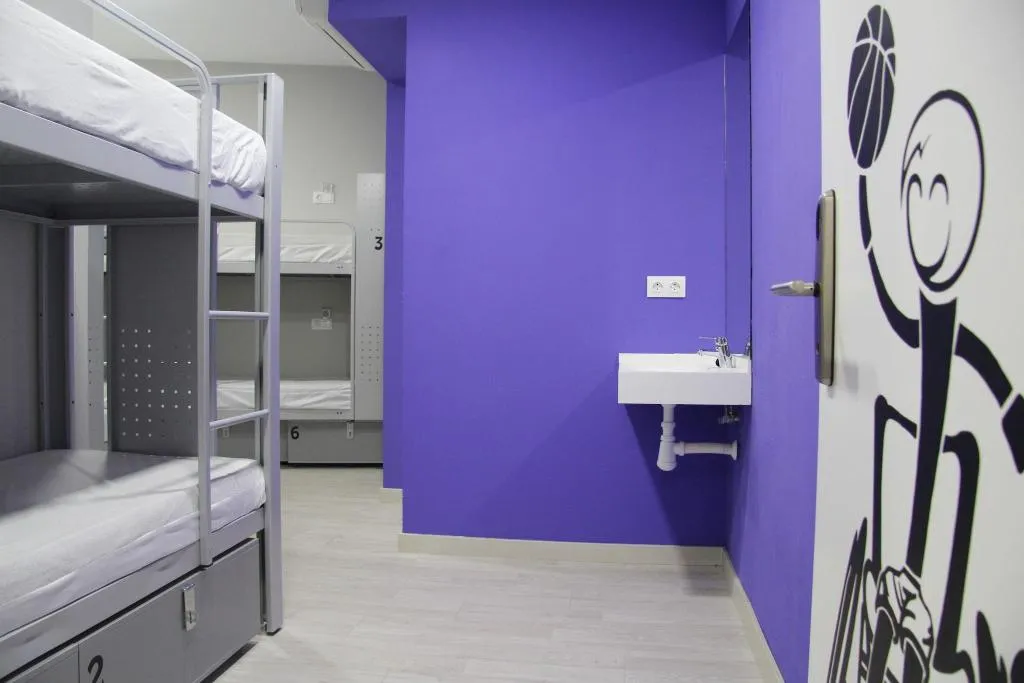 Bed in dormitory STANDARD Room, BcnSportHostels, Barcelona