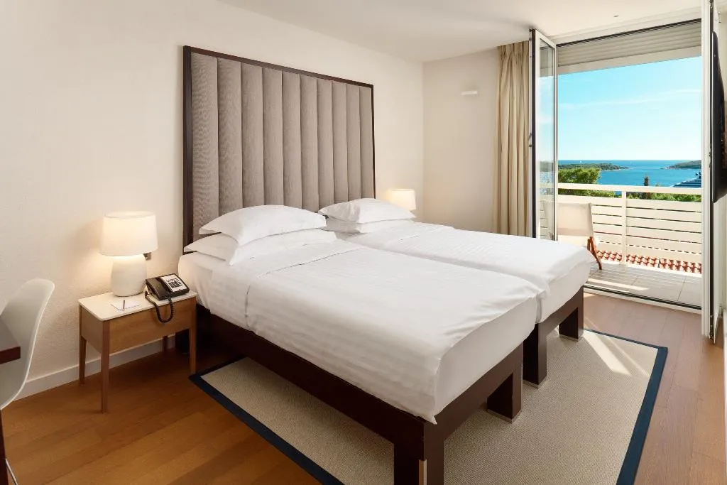 SUITE SEA VIEW TWO BEDROOMS Room, Amfora Hvar Grand Beach Resort, Split