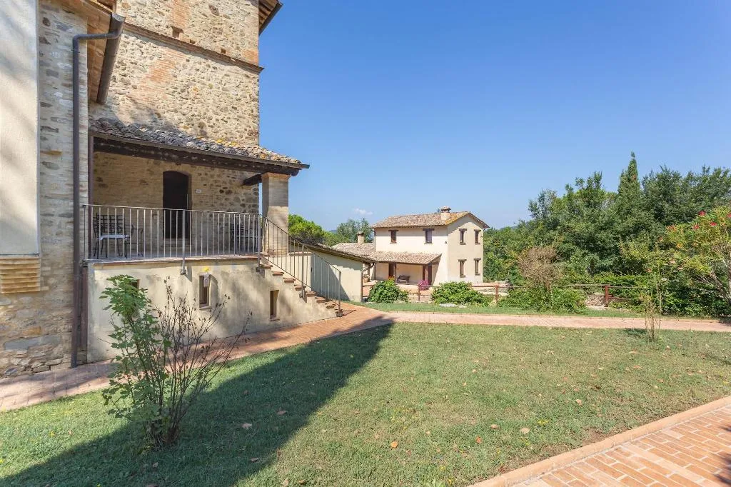General view, Gh Borgo Pulciano Agriturismo, Perugia