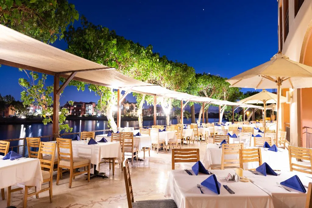 Terrace, The Three Corners Ocean View, Red Sea Riviera