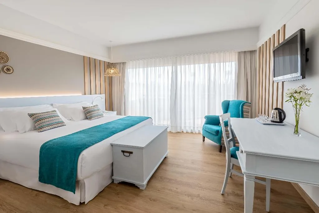 Double or Twin STANDARD Room, Barcelo Corralejo Bay, Fuerteventura