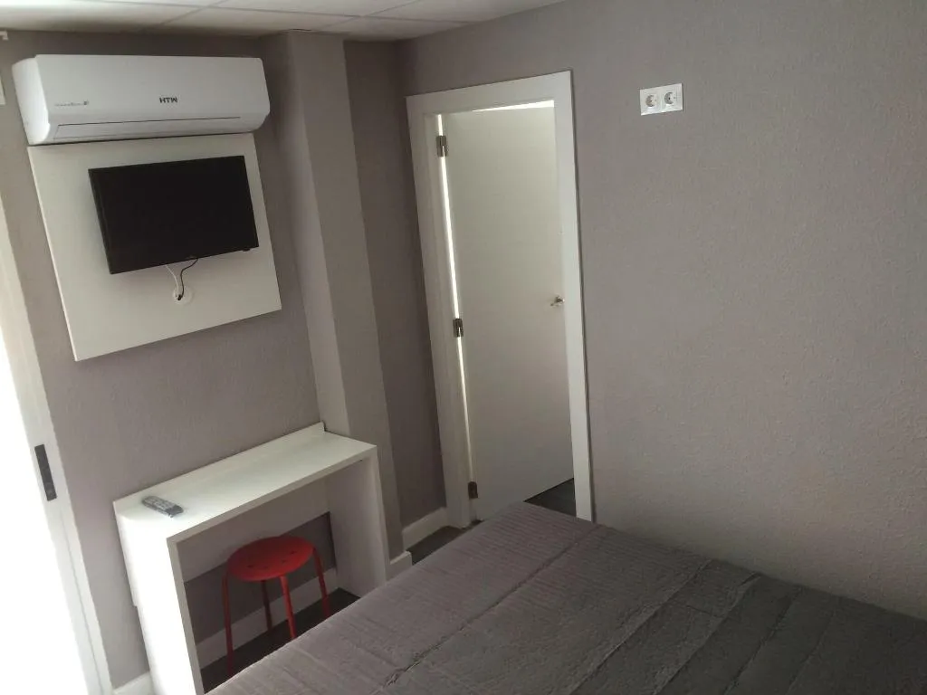 Room, Benidorm Bb Hostel, Costa Blanca