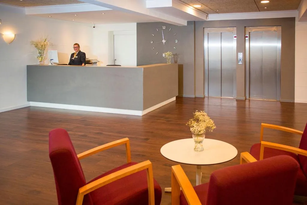 Lobby, Gandia, Valencia