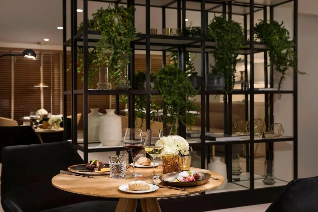 Restaurant, Melia Madrid Princesa, Madrid