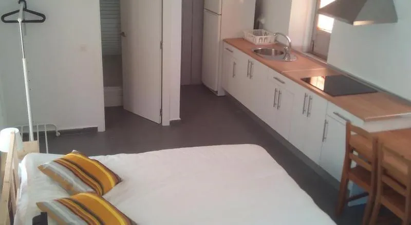 APARTMENT STANDARD Room, Hostel Trotamundos, Seville