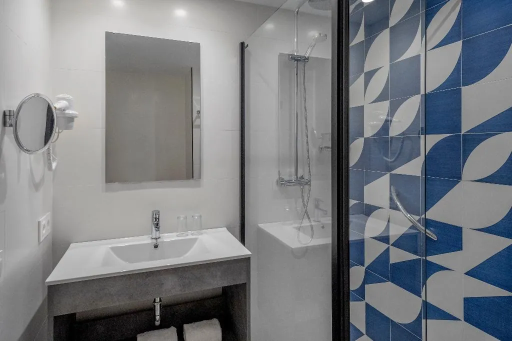 DOUBLE SINGLE USE STANDARD Room, Hotel Florida Magaluf Only Adults, Majorca