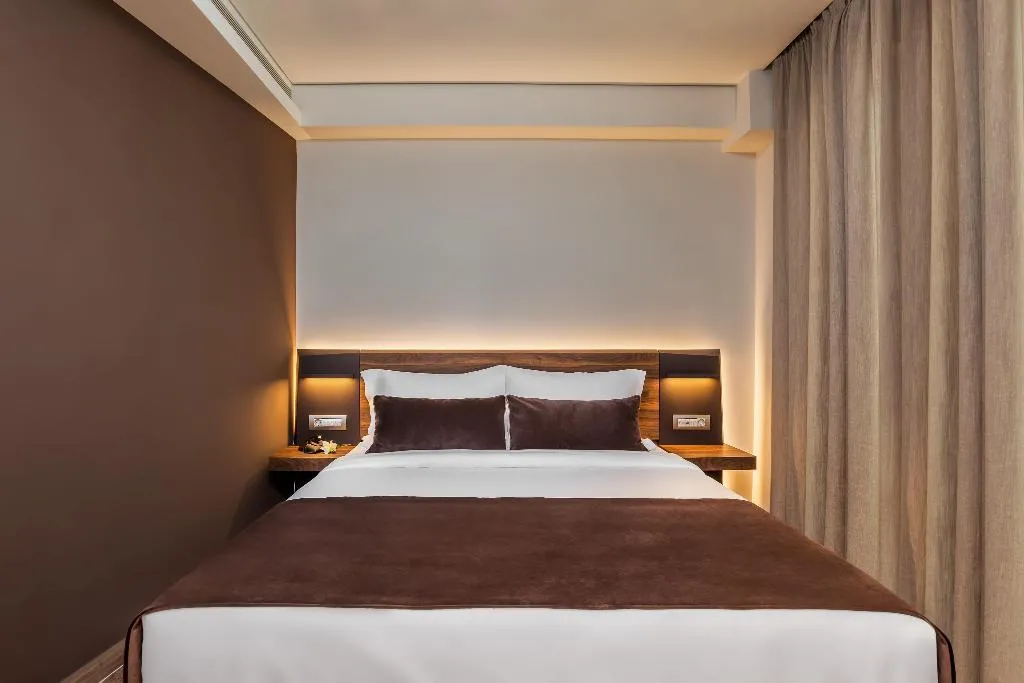 DOUBLE DELUXE Room, Imperial Plus | Urban Smart Hotel Thessaloniki, Halkidiki