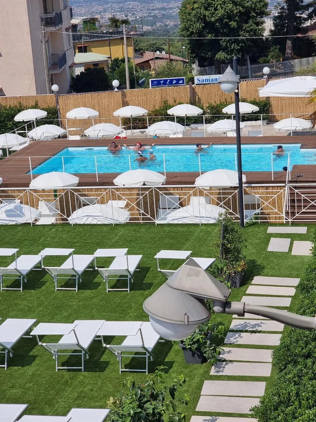 Pool, Ranch Palace Hotel, Naples
