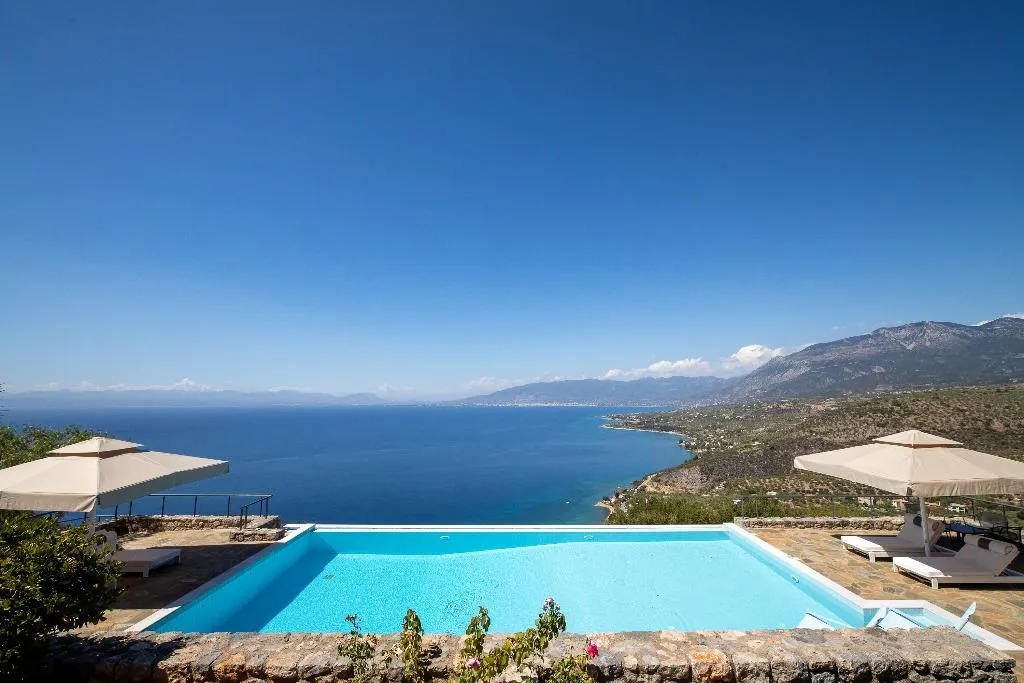 CHALET WITH PRIVATE POOL Room, Searocks Exclusive Village, Kalamata