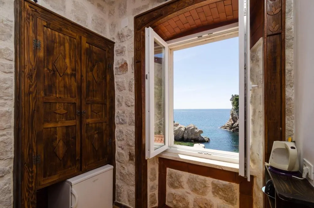 Lobby, Eddie's Sea View Rooms (Old Town), Dubrovnik