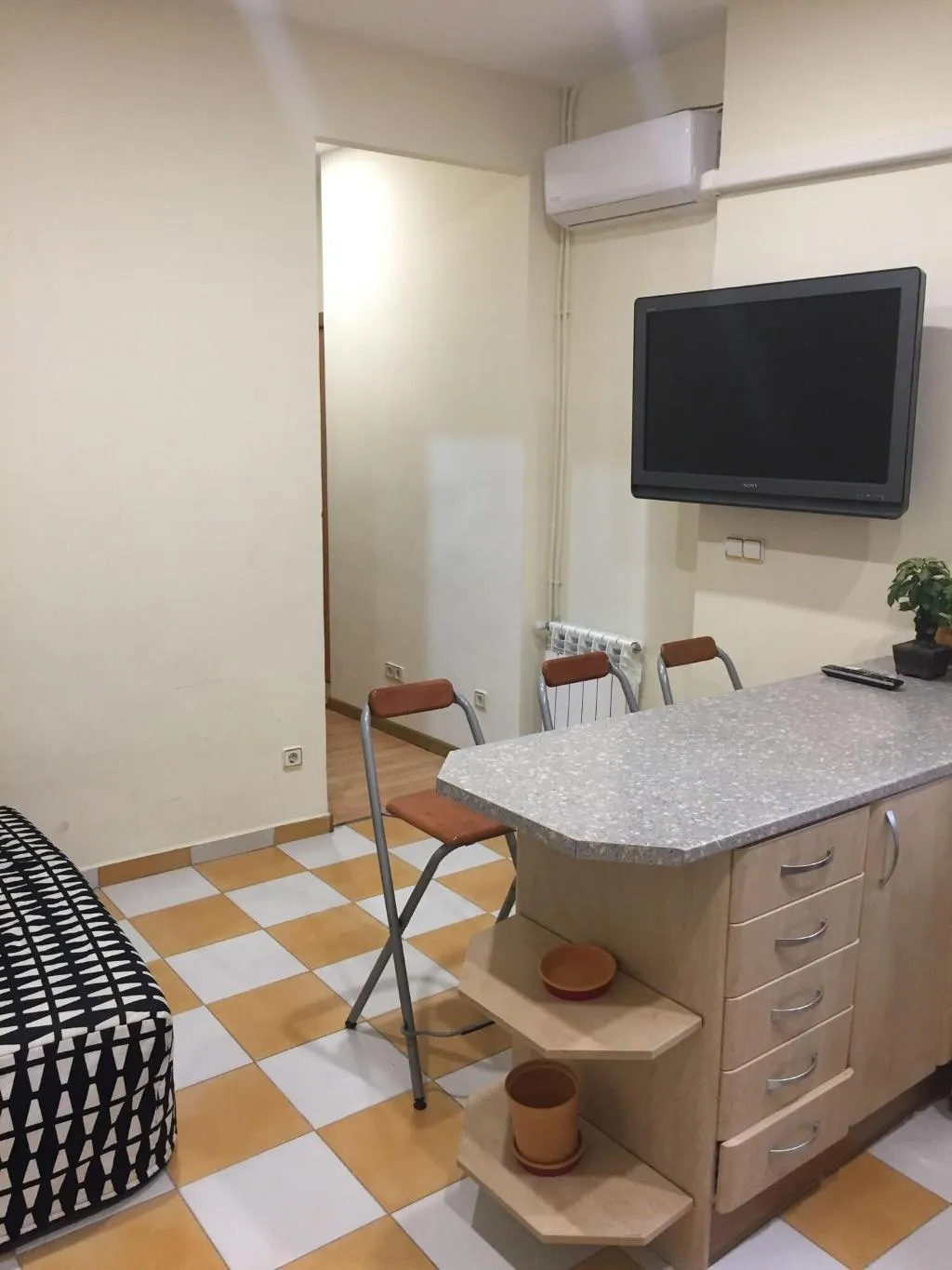 Room, Jqc Rooms, Madrid