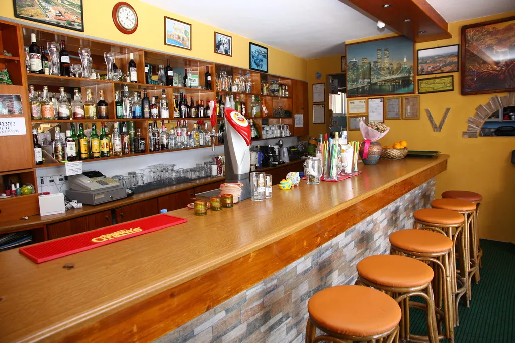 Bar, Villa Marina, Crete