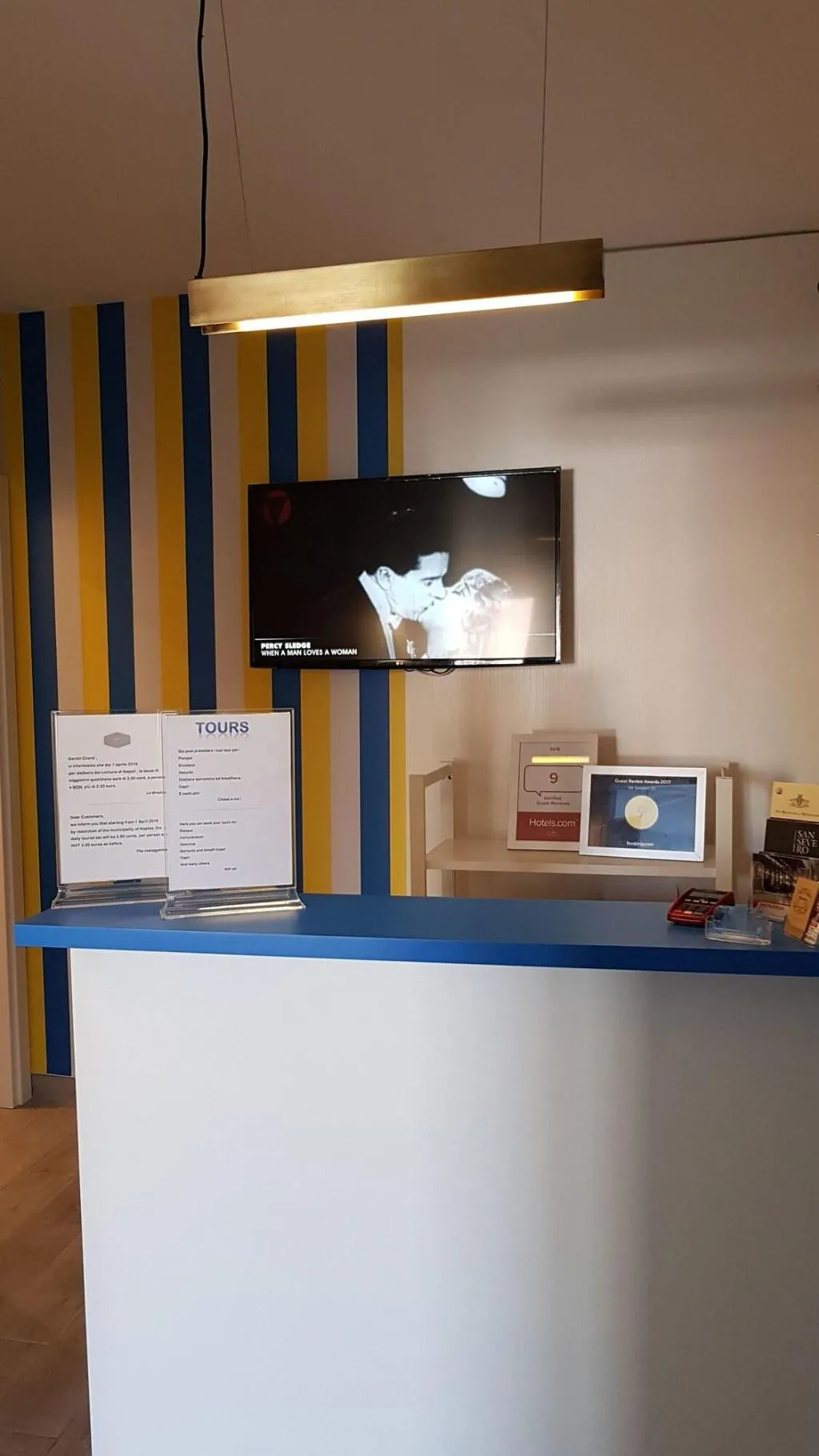 Lobby, B&B De Gasperi 55, Naples
