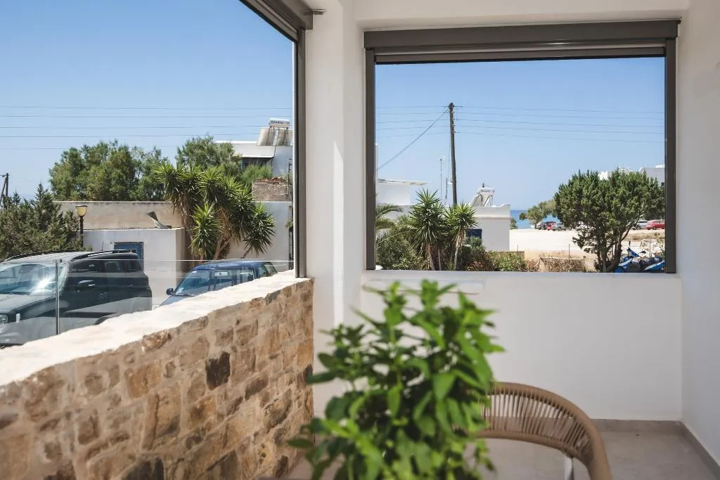 SUITE DELUXE WITH TERRACE Room, Axopetra Boutique Hotel, Mykonos