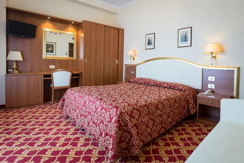 Double or Twin STANDARD Room, Milan Speranza au Lac, Milan