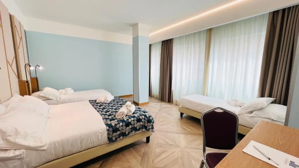 QUADRUPLE SUPERIOR Room, Catania Sea Palace Hotel, Catania