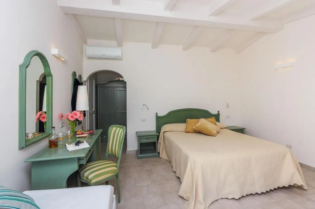 Room, Al Pesce d'Oro, Naples
