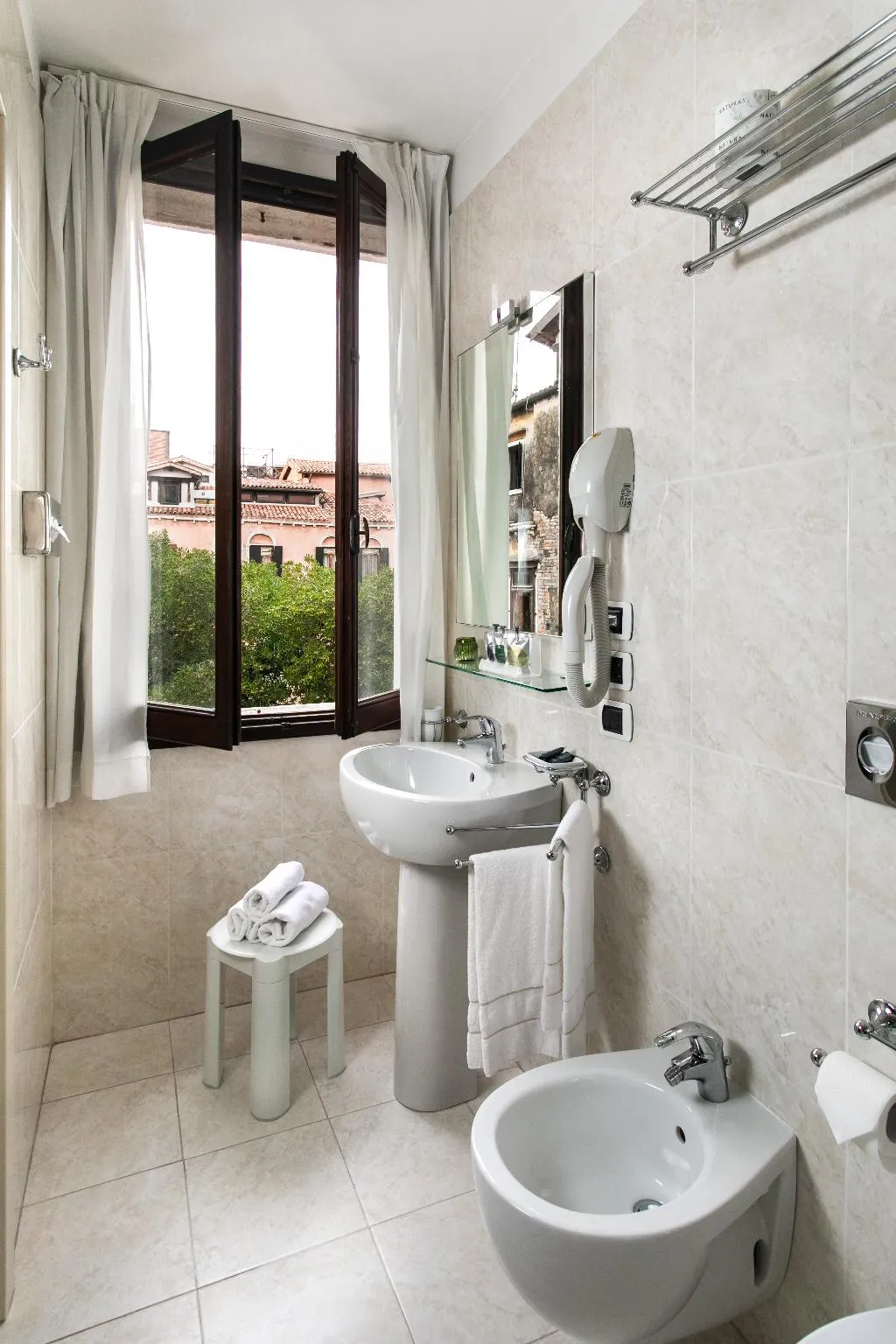 DOUBLE SUPERIOR Room, Ca' Vendramin Zago, Venice
