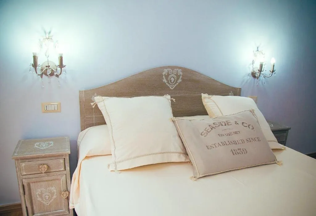 Room, I Racconti di Partenope B&B, Naples