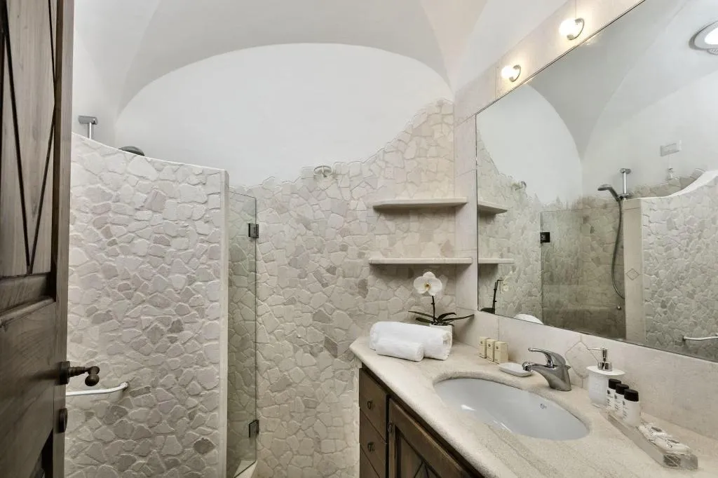 Room, Relais Villa Carola, Olbia