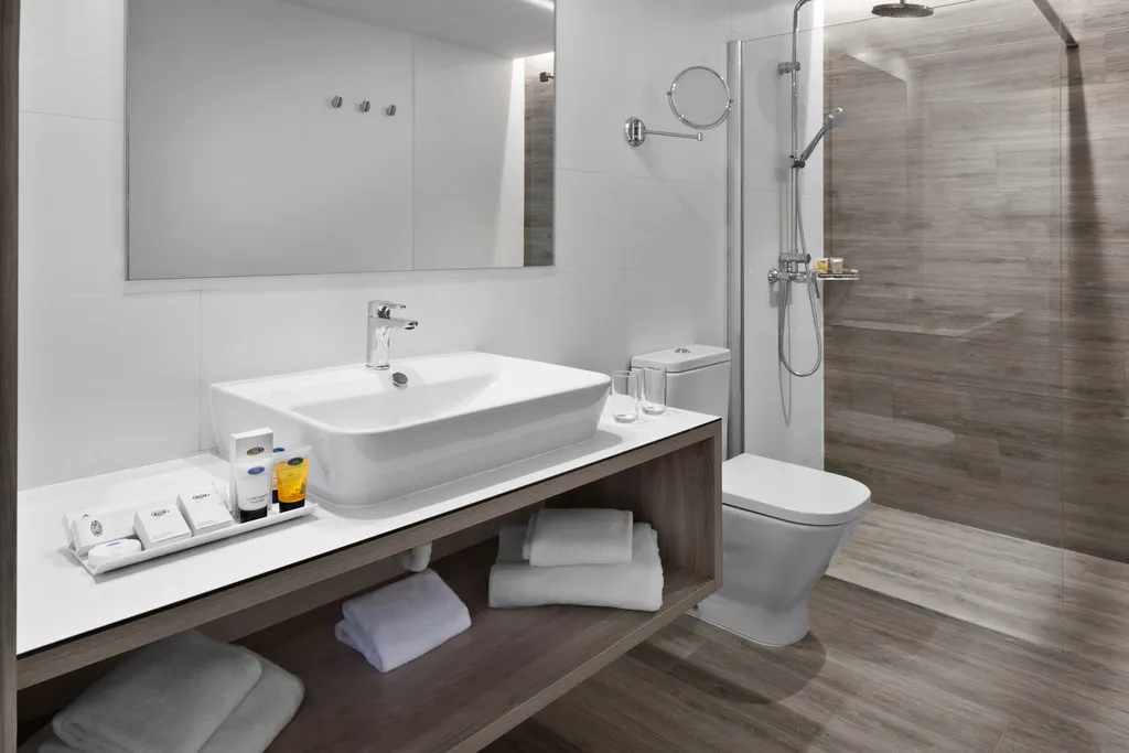JUNIOR SUITE STANDARD Room, Elba Lanzarote Royal Village Resort, Lanzarote