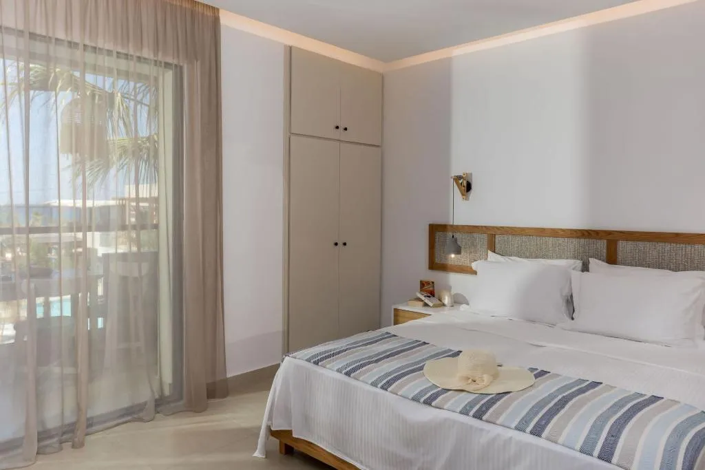 STUDIO CAPACITY 2 Room, Galazio beach resort, Crete