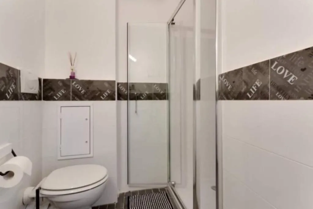 Room, Letto E Latte, Naples