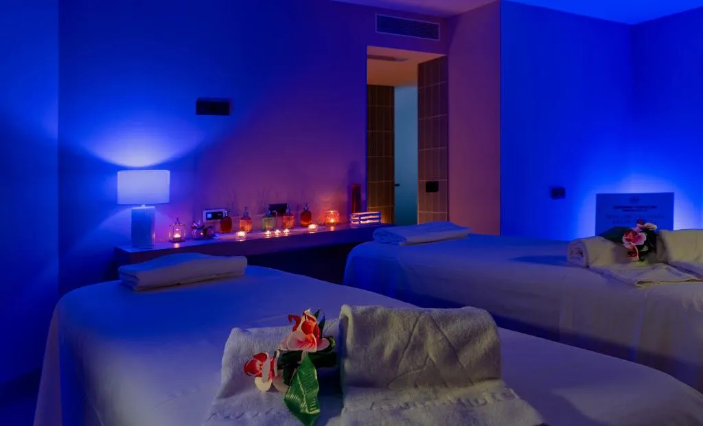 Sports and Entertainment, AQUA Hotel The Breeze & Spa - Adults Only +18, Costa Brava