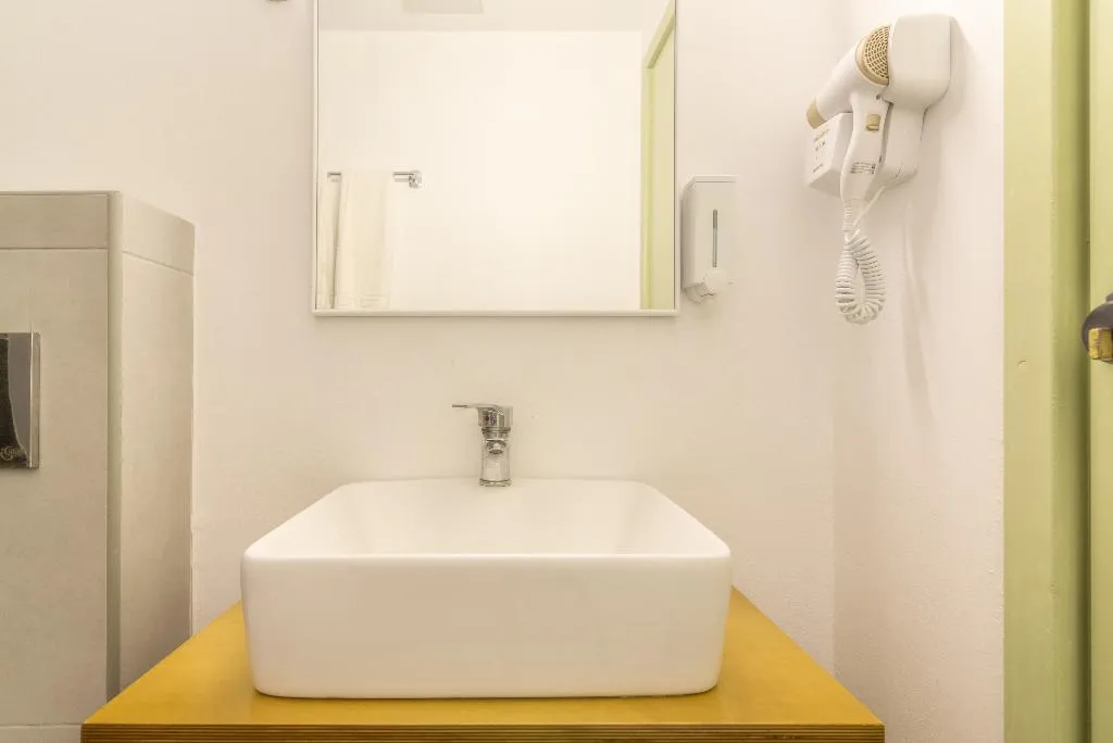 DOUBLE TWO BEDS Room, Prince Of Lillies, Crete