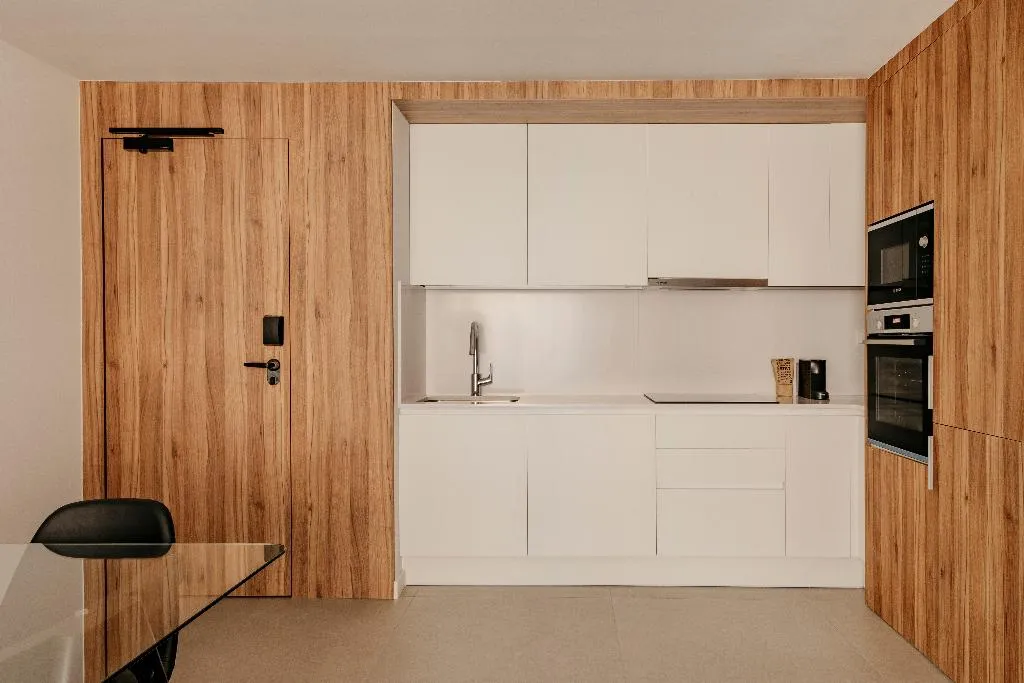 APARTMENT DELUXE Room, Europa Apartments, Barcelona