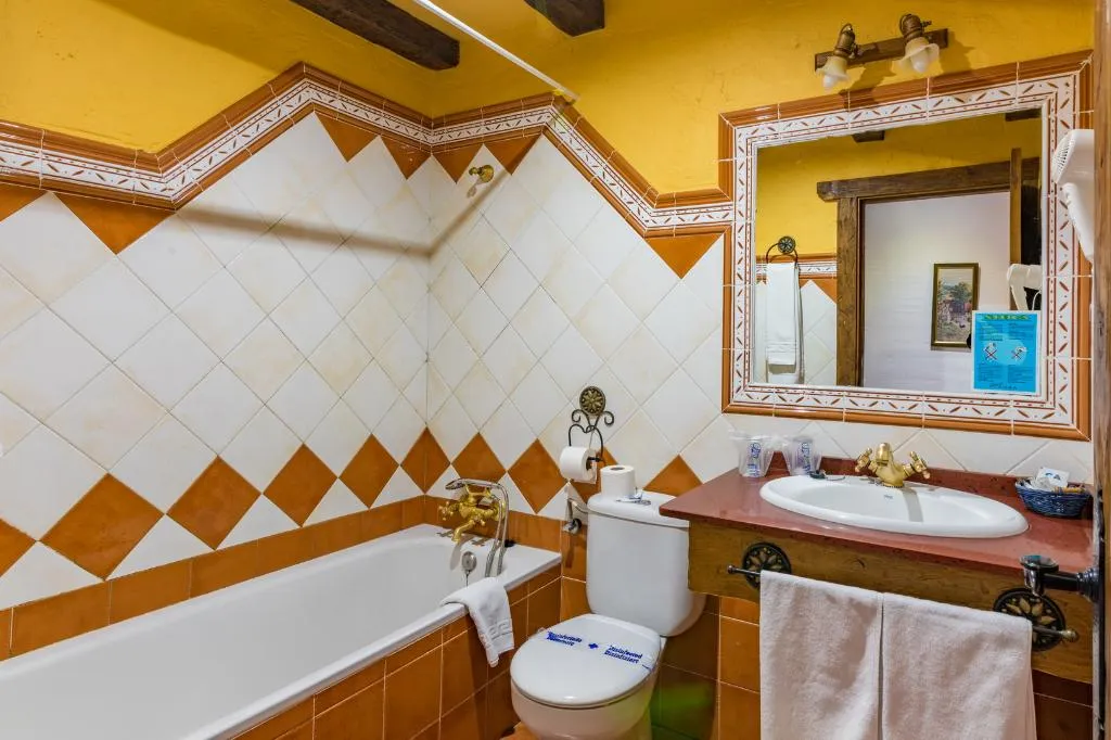 DOUBLE STANDARD Room, Rural Almazara, Costa Del Sol