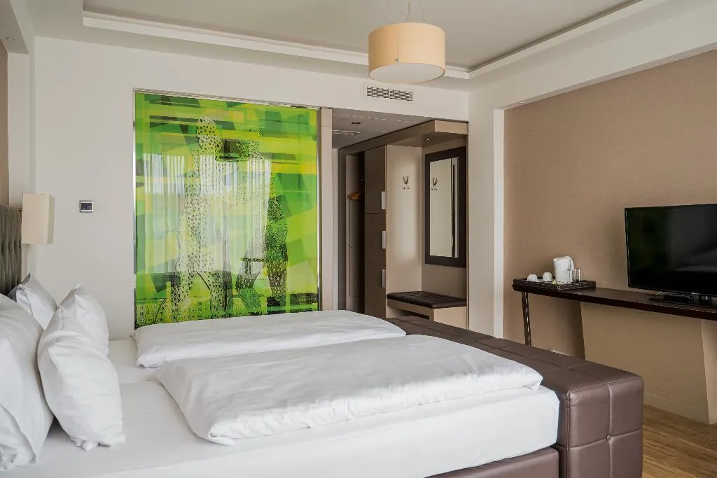 Double or Twin DELUXE Room, Homaris West Side - Self-Check In, Berlin