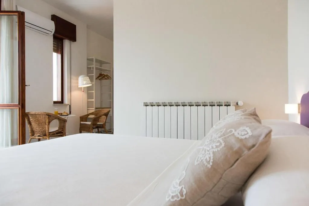 Room, Mondello Martini, Palermo