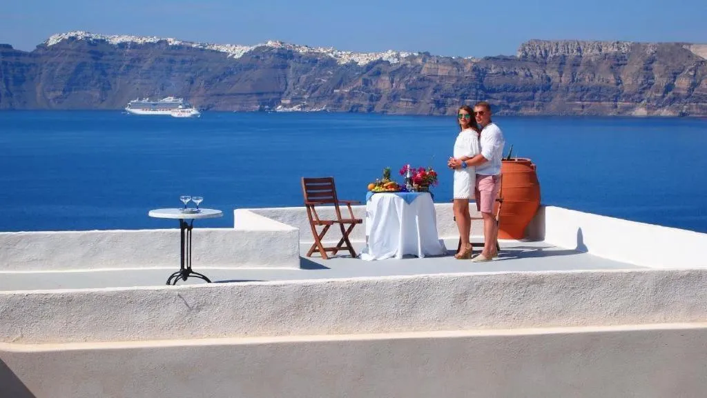General view, Kokkinos Villas, Santorini