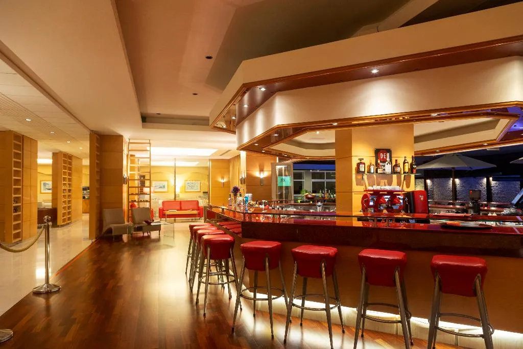 Bar, Athineon, Rhodes