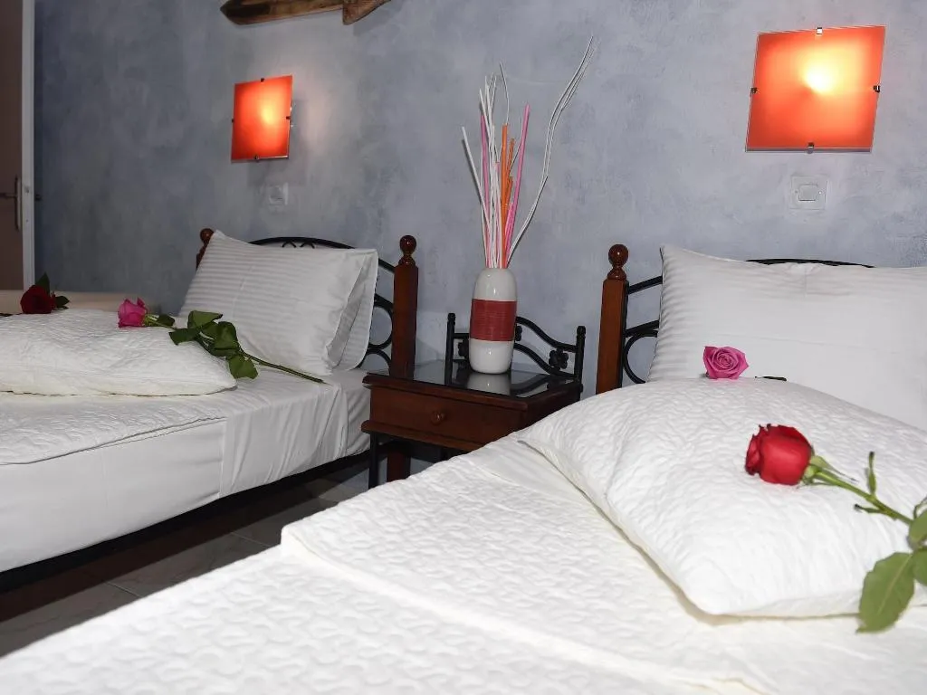 Room, Villa Toula, Santorini