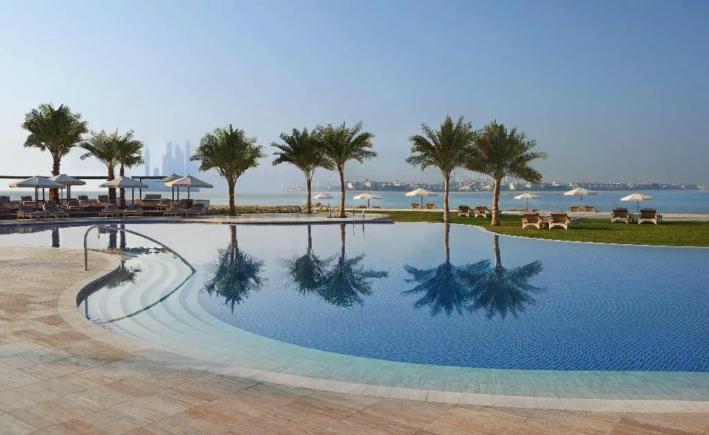 Pool, Waldorf Astoria Dubai Palm Jumeirah, Dubai