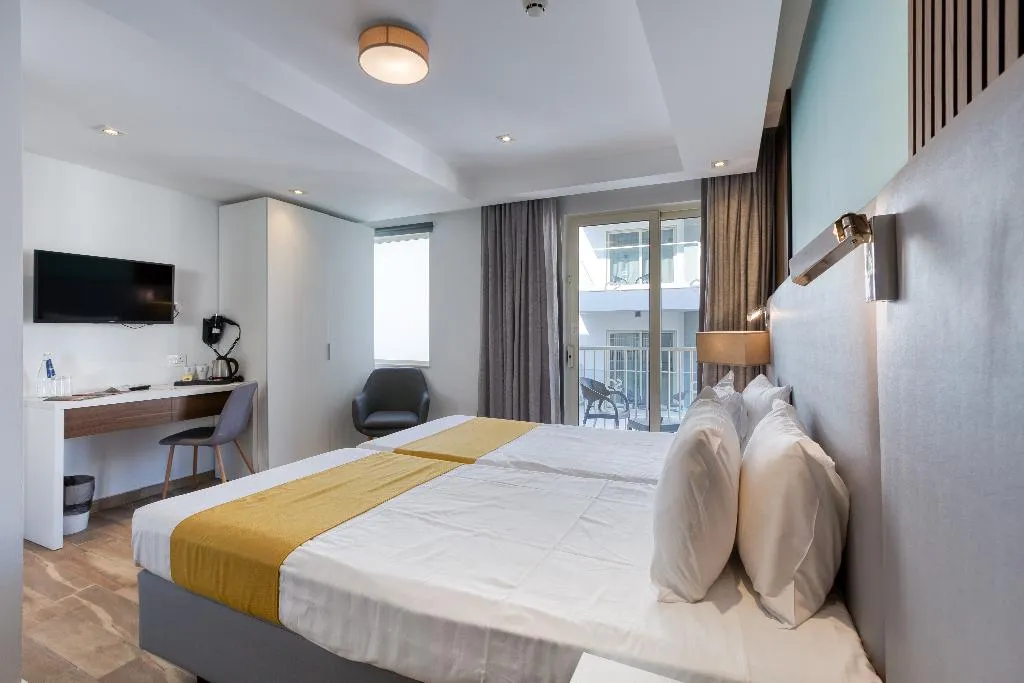 Double or Twin STANDARD Room, Solana Hotel & Spa, Malta