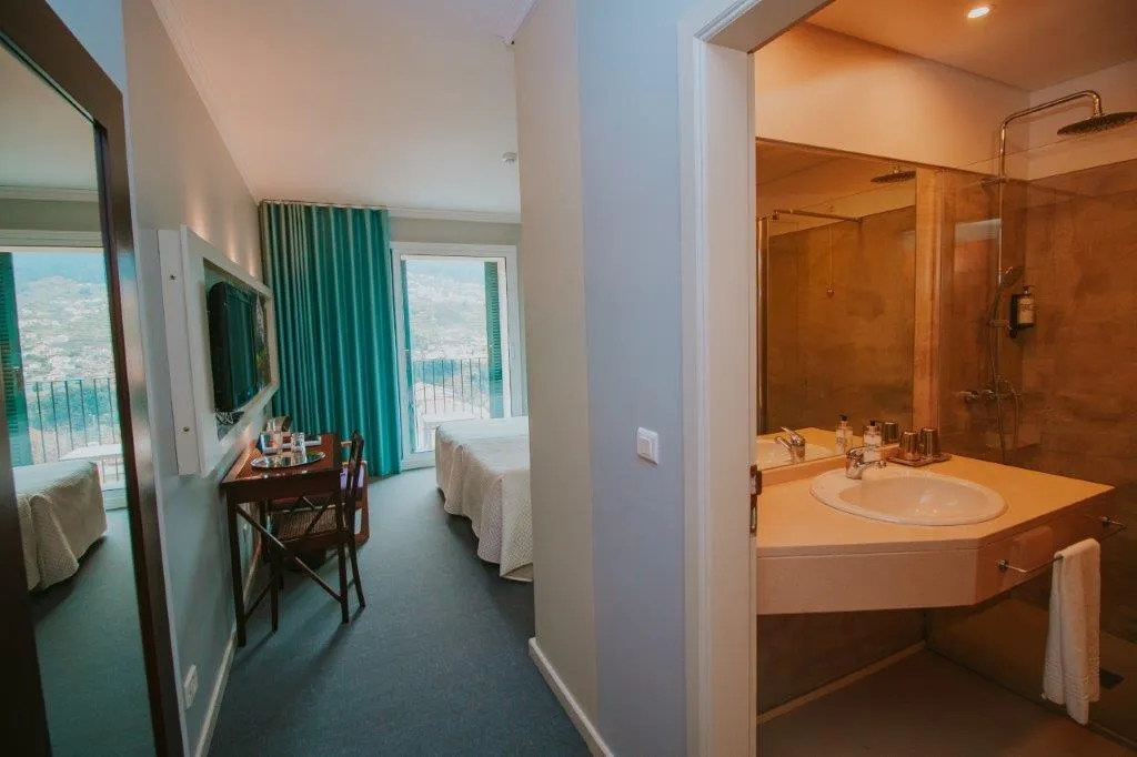 Double or Twin STANDARD Room, Solar Da Bica, Madeira