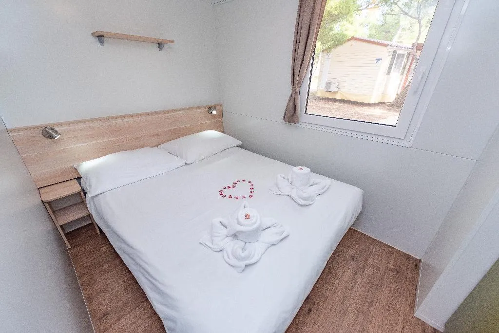 MOBILE HOME COMFORT Room, Camping Paklenica, Dubrovnik