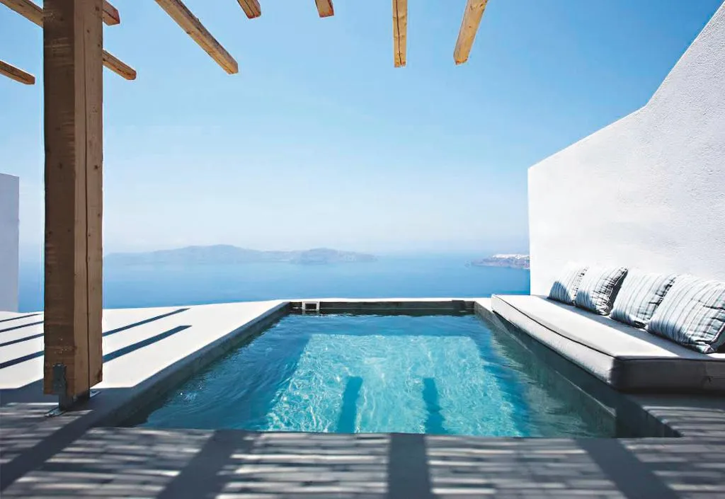 SUITE WITH PRIVATE POOL Room, Remezzo Villas, Santorini