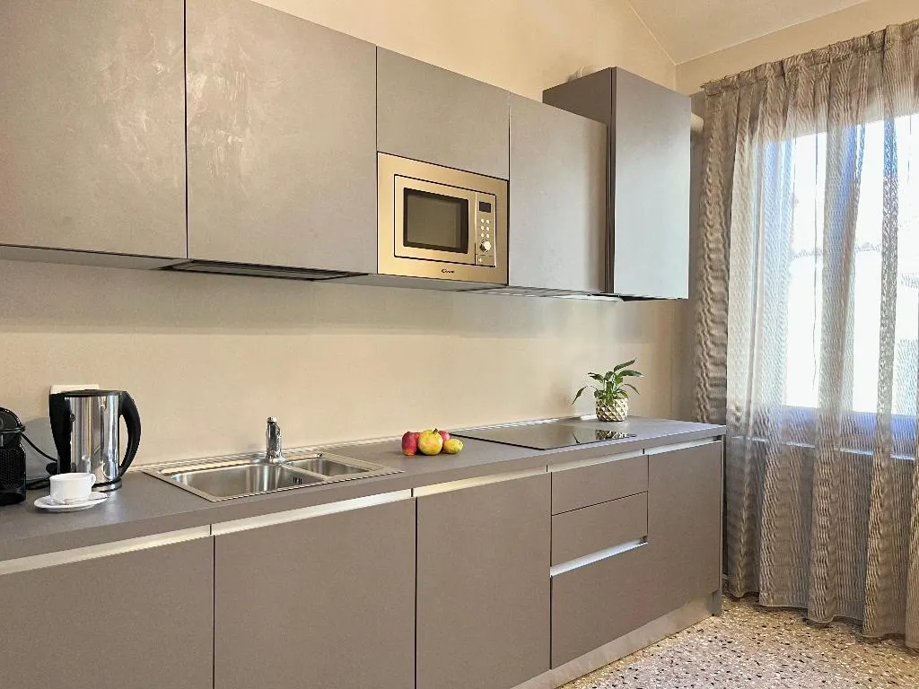 APARTMENT SUPERIOR GARDEN VIEW Room, San Vio Palace Luxury Apartments, Venice